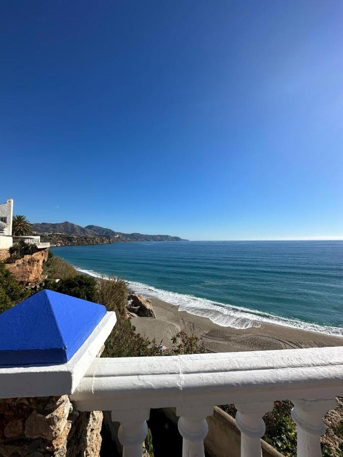 Tiyoweh Appartement Nerja Buitenkant foto