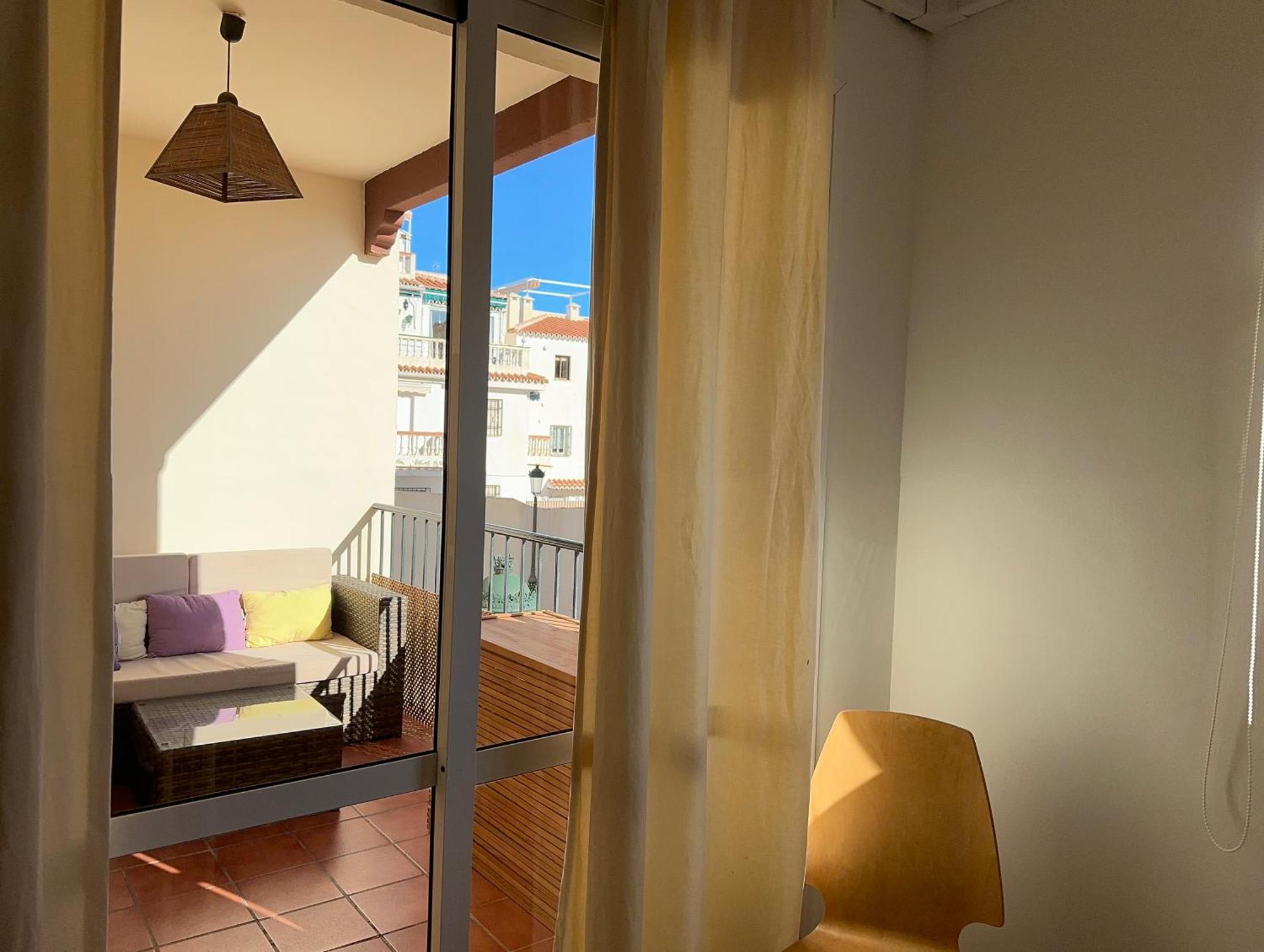 Tiyoweh Appartement Nerja Buitenkant foto