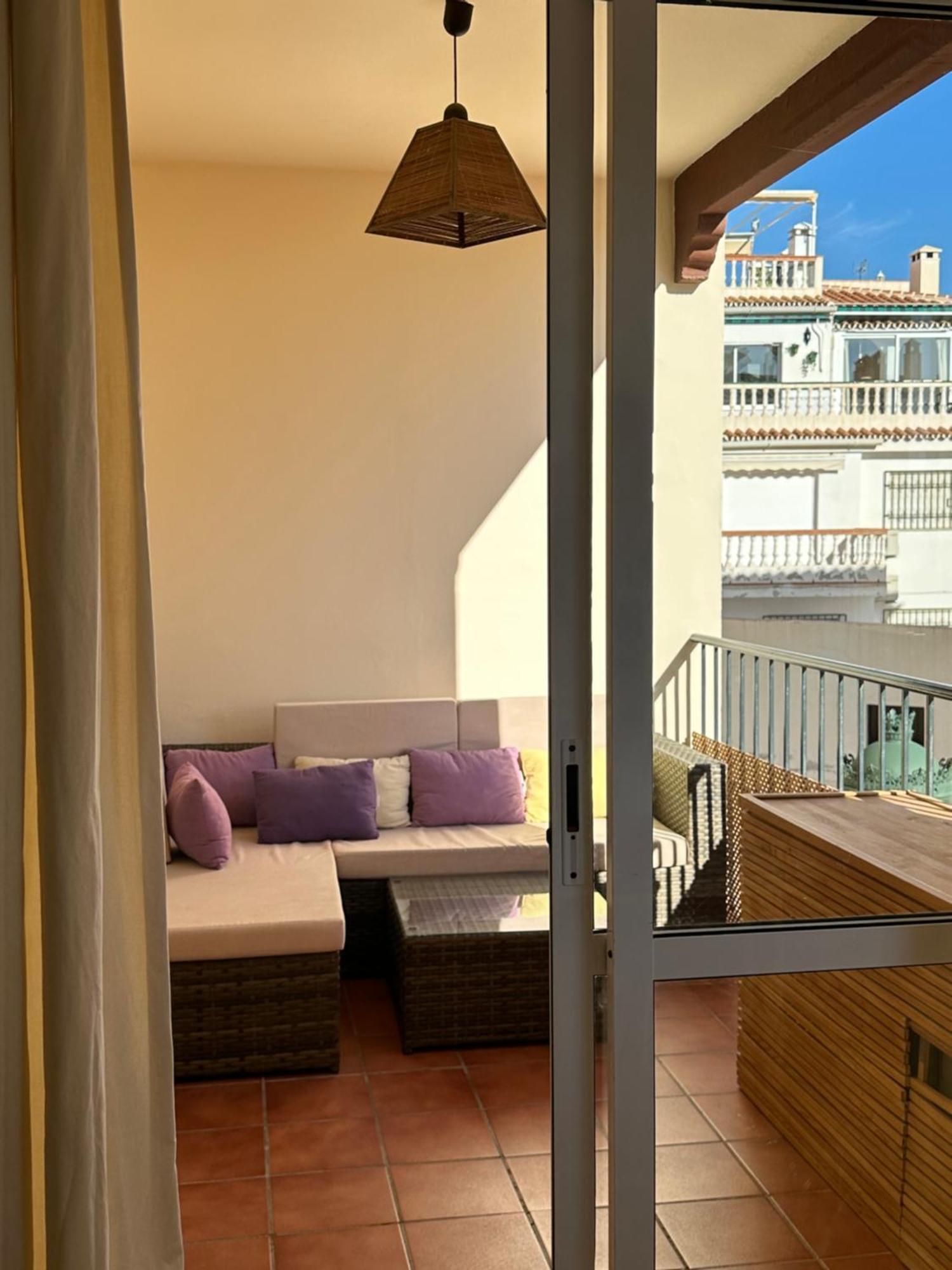 Tiyoweh Appartement Nerja Buitenkant foto
